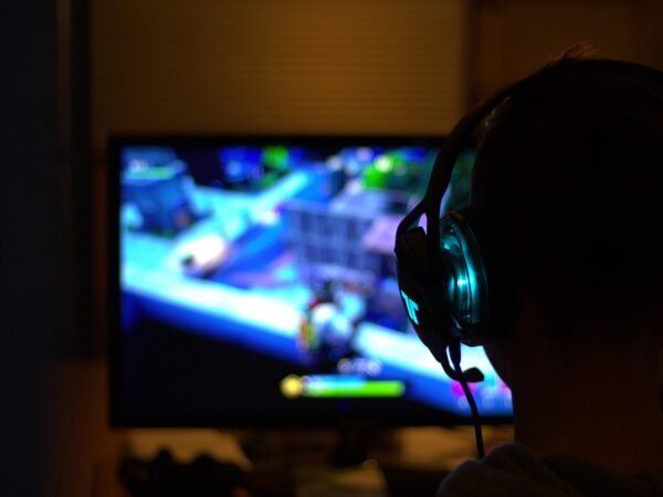 10 Deko-Ideen für dein Gaming-Setup