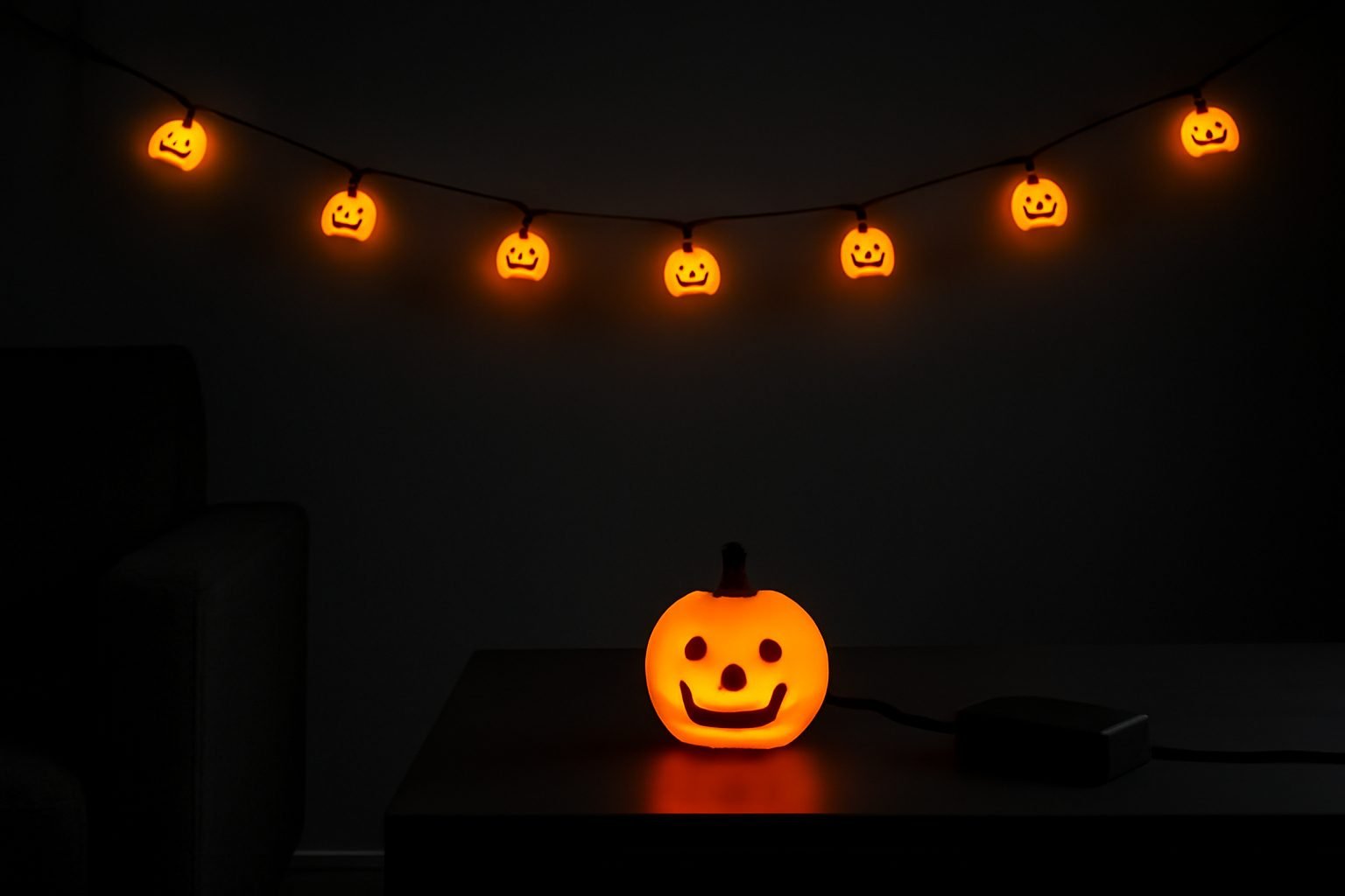Flackernde Glühbirne Halloween Effekt — günstig statt teuer