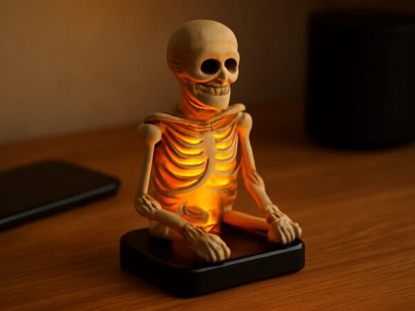 Halloween Skelett mit Bewegung und Sound