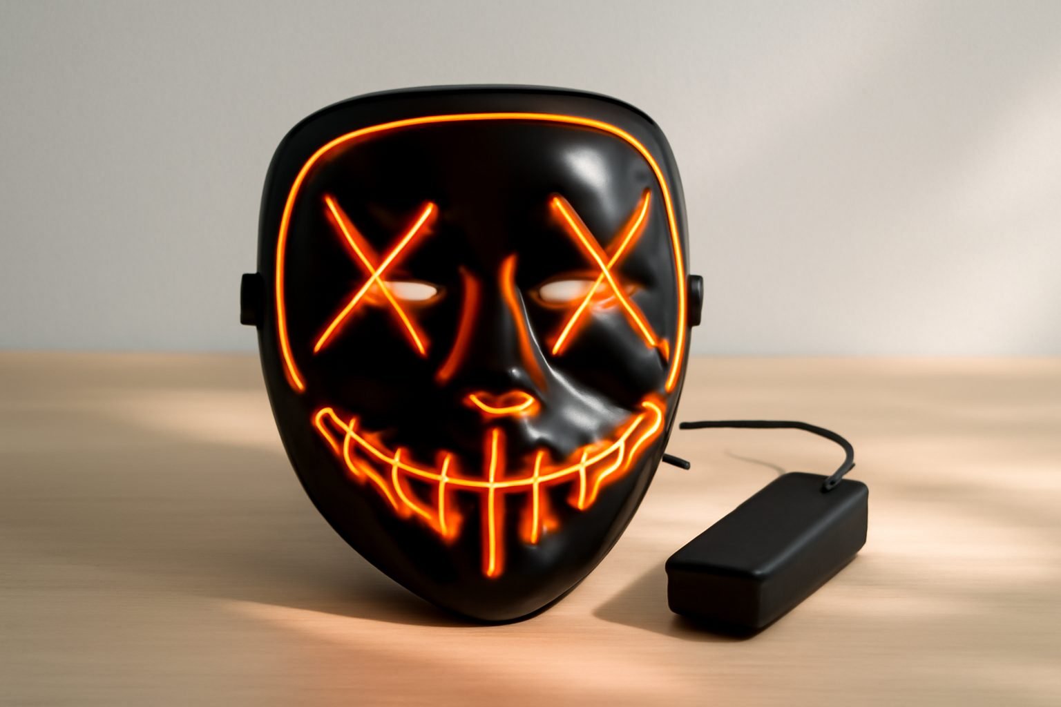 Leuchtende Halloween Maske mit Stimme
